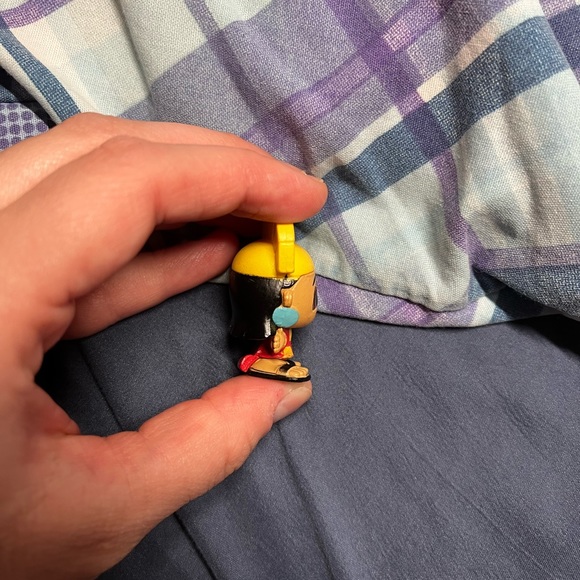 Disney Doorables series 10 Disney 100 Kuzco - Picture 4 of 7